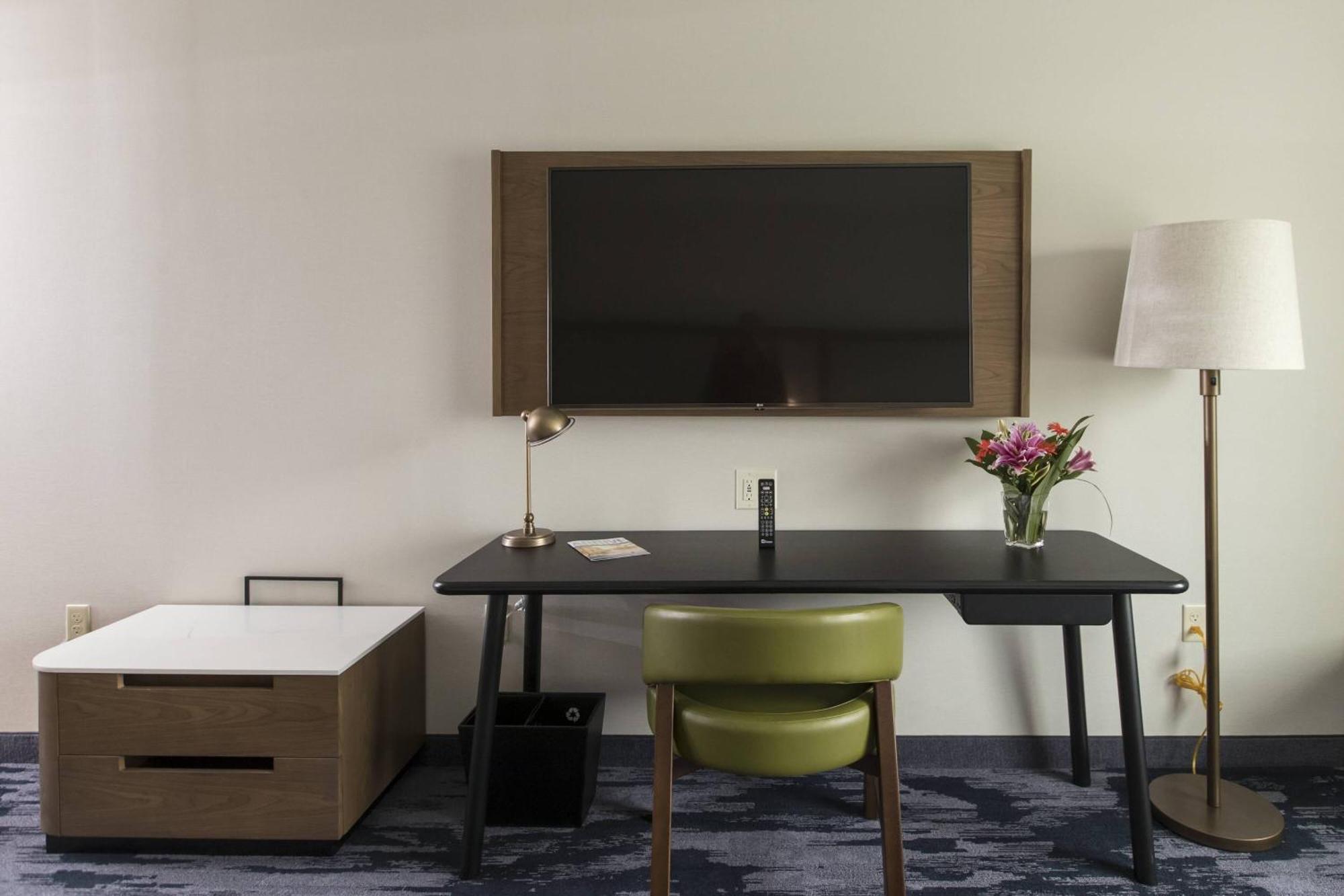 Fairfield Inn & Suites By Marriott Philadelphia Valley Forge/Great Valley Berwyn Zewnętrze zdjęcie